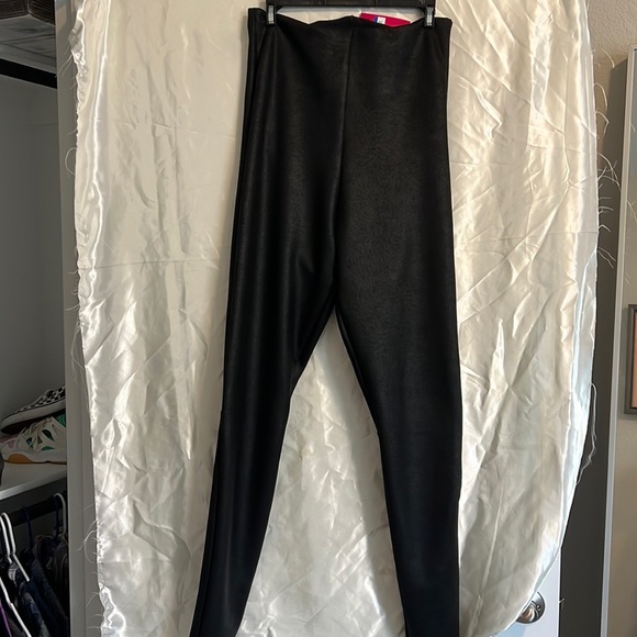 Commando Faux Leather Leggings - Picture 1 of 3